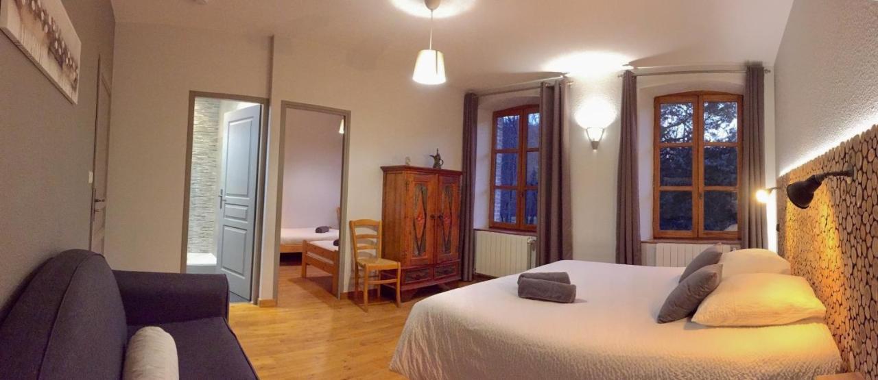 Hotel Domaine de Clarat à Lafarre  Extérieur photo