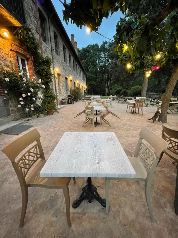 Hotel Domaine de Clarat à Lafarre  Extérieur photo